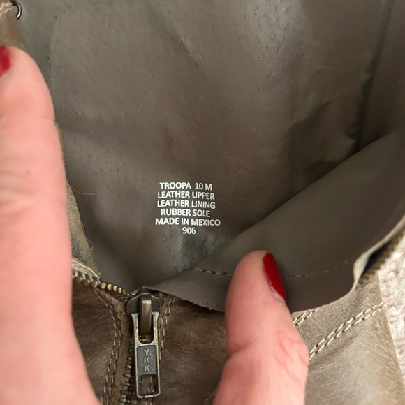 Steve Madden Troopa boots - Picture 4 of 6